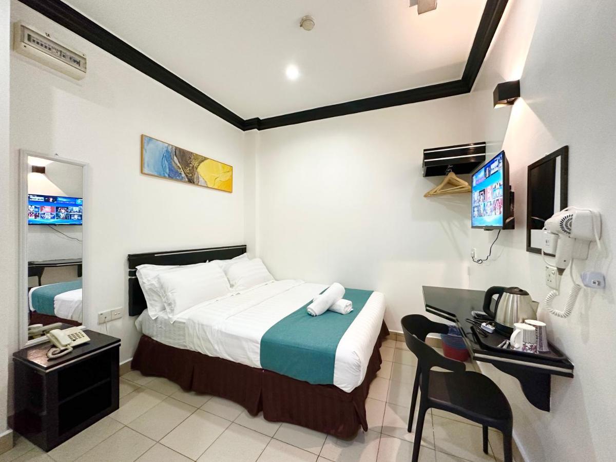 Hotel Tourist City Centre By Hotspot Essential Kota Kinabalu Exterior foto